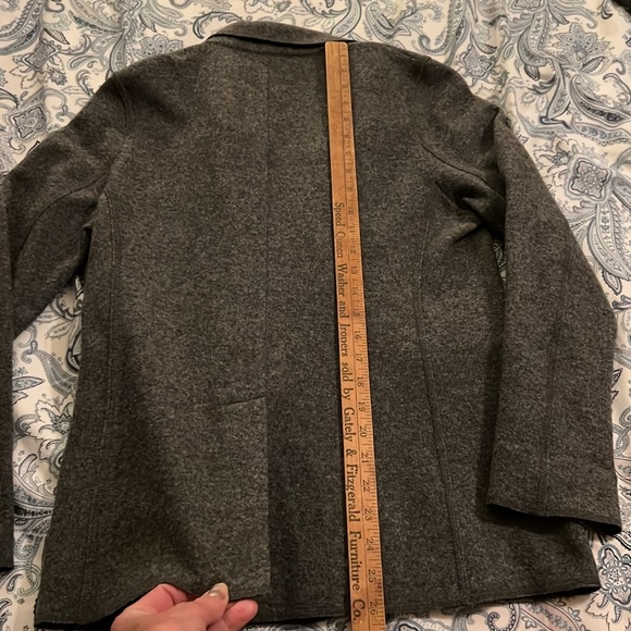 Talbots Unlined Wool/Nylon Gray Women’s Size 8 Jacket, excellent condition - Picture 10 of 11